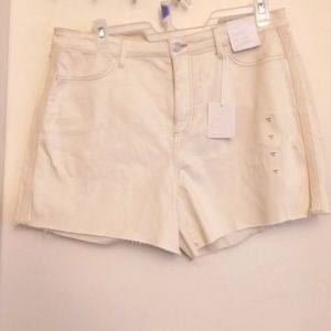 Lauren Conrad Shorts Size 18 Short.